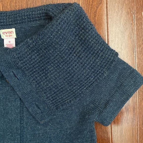 Even for Girls Short Sleeve Sweater - Picture 5 of 13